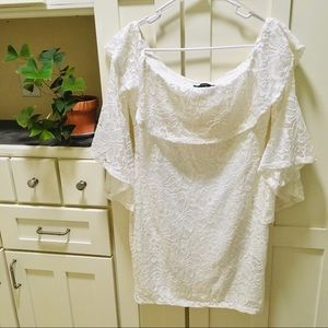 BOGO💞 White off the shoulder lace dress